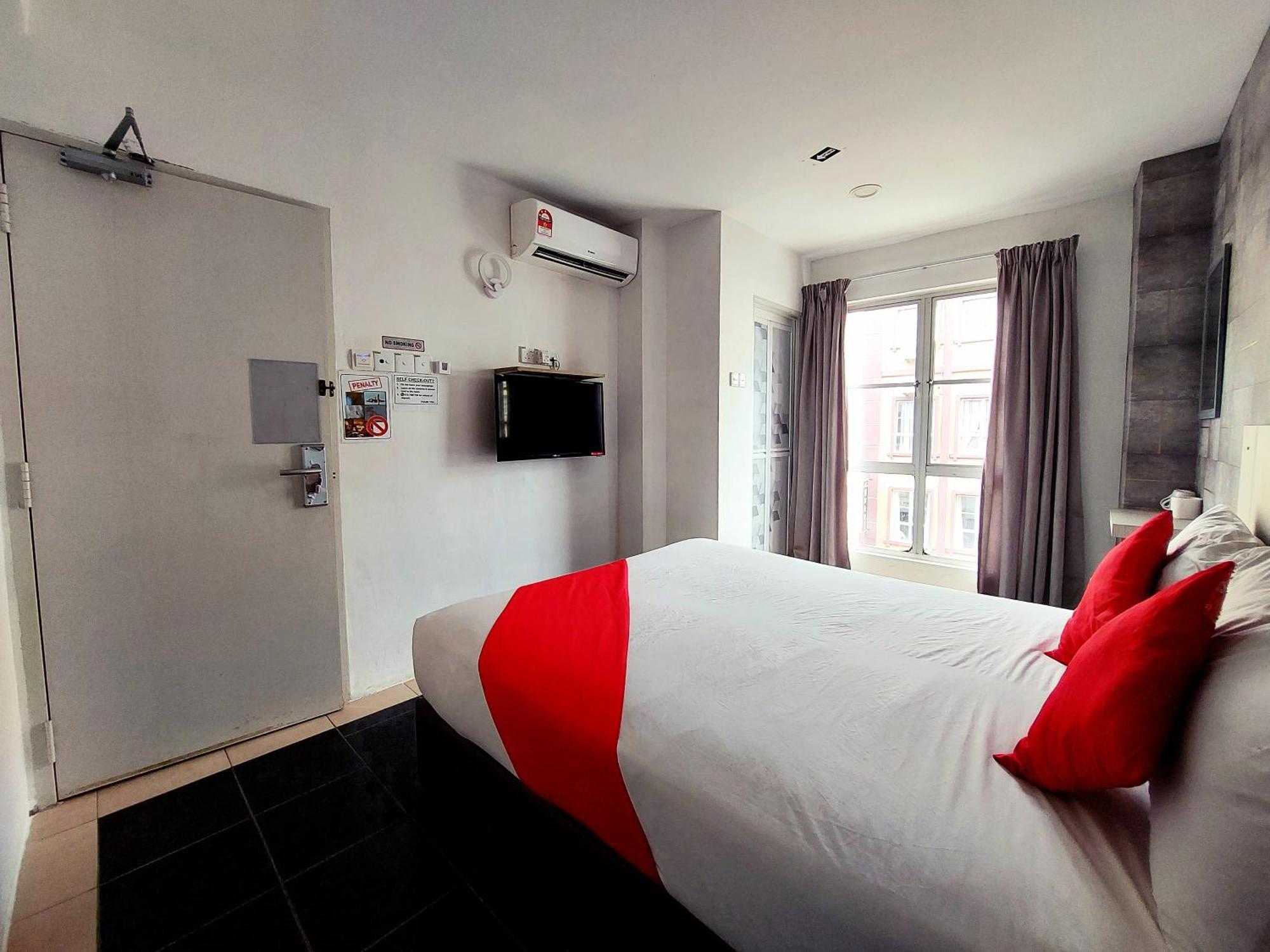 Good2stay Budget L Lift L Coway Water L Wifi6 L Laundromat Malacca